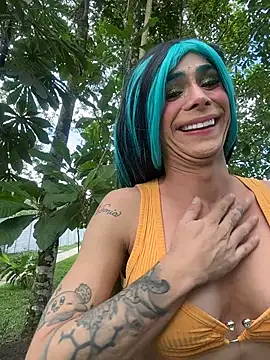 Qutencavea - Couple webcam sex chat