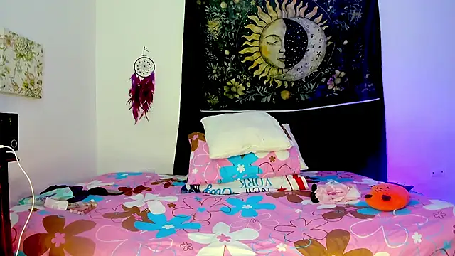 MANDY_BIG_BOOT webcam