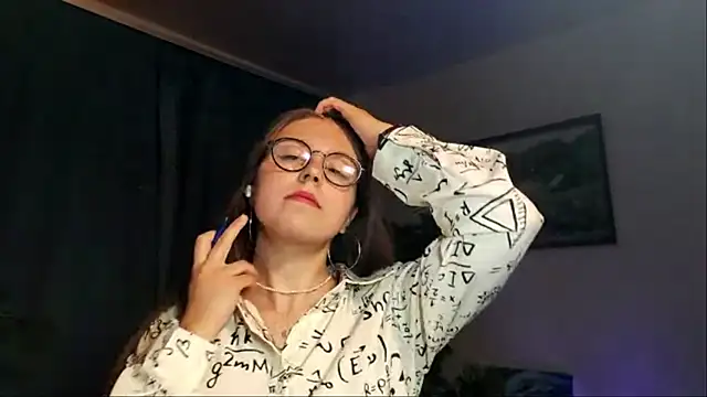 DainaCampagnini webcam