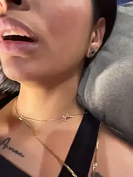 charlotte_stevenss_'s live room