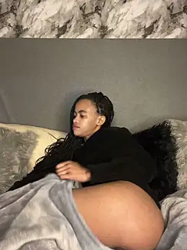 Hot_Mess18 webcam