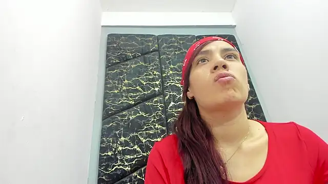 AlahiaEvanz webcam