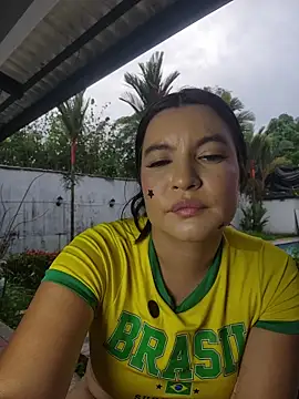 Pretty_Julieta webcam