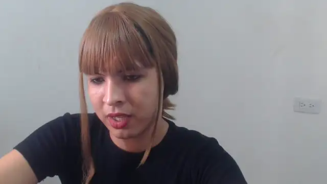 estefania224 webcam
