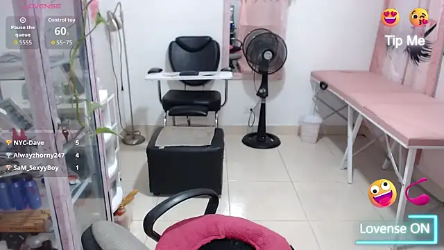 titsbiglovers webcam