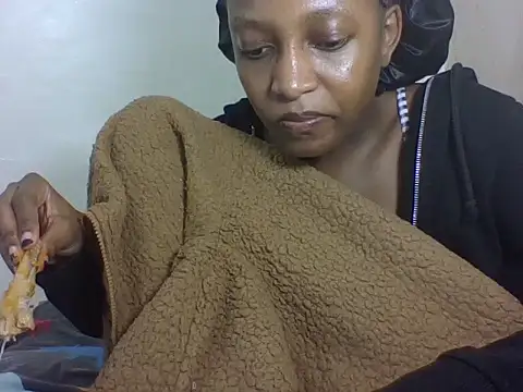 yummyqueenk webcam
