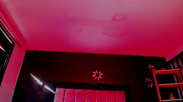 LiamDeep webcam