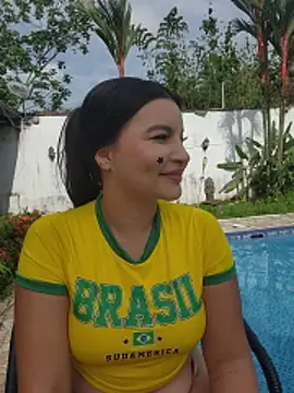 Pretty_Julieta webcam