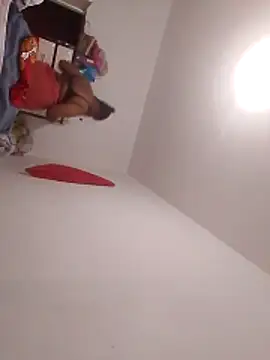 bigtitssxx webcam