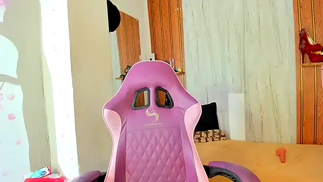 Emily_Coper18 webcam