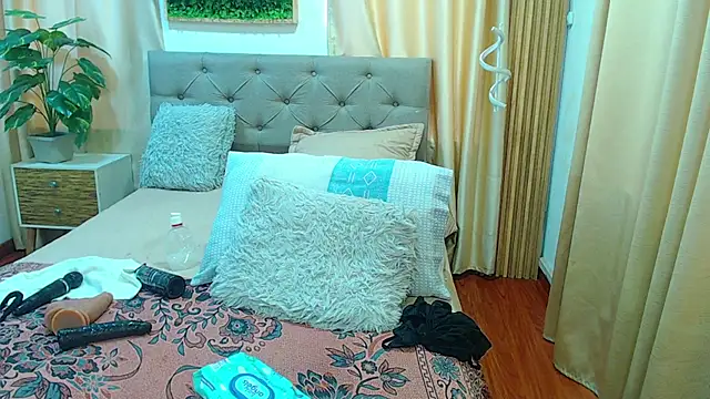sasi_luna webcam