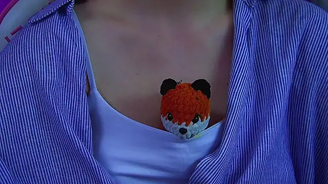 AgataFoxley webcam