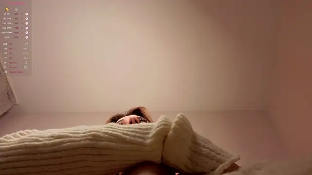 SharonNightt webcam