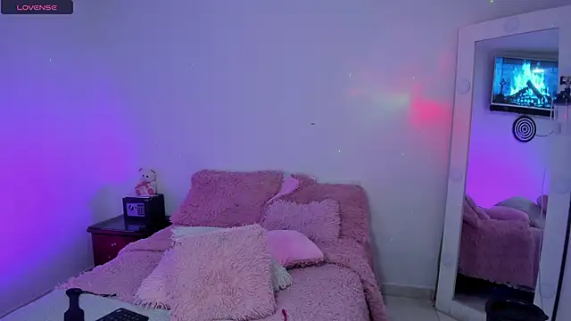 Tinylottie webcam