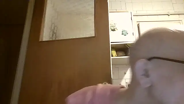 mariusica1@xh webcam