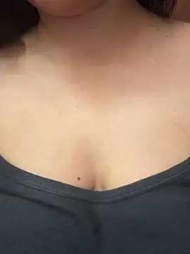 SURBHI__9 webcam
