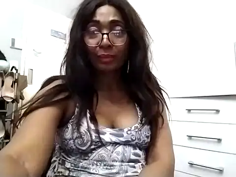 teasernubian webcam
