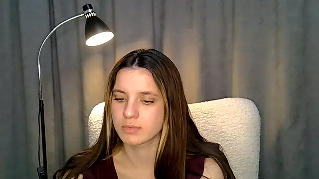 KiraHoney webcam