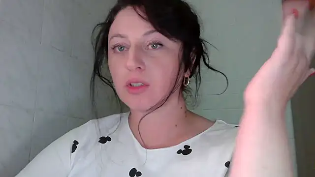 MelinaAx webcam