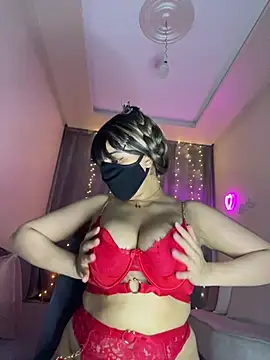 Inaa-Love webcam