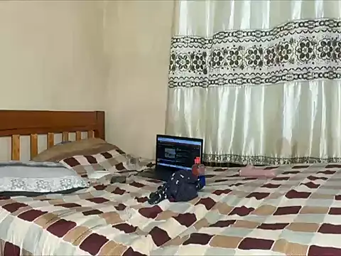ladymystiquee1 webcam