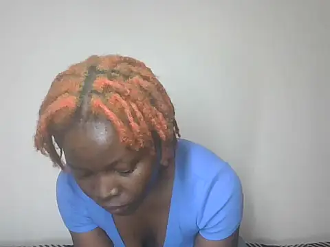 Aura_desire webcam
