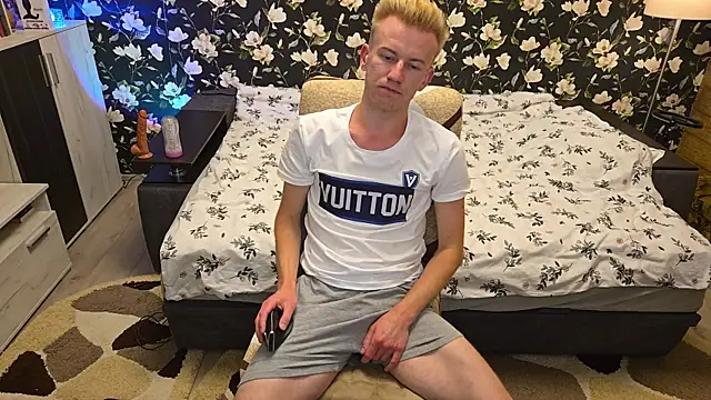 Vuitton webcam