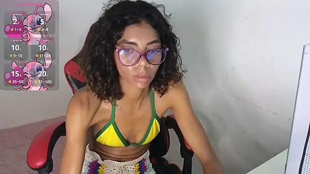 ElisaBoyer webcam