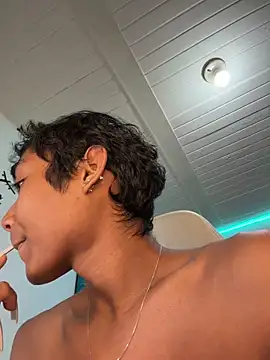alejo_cute webcam