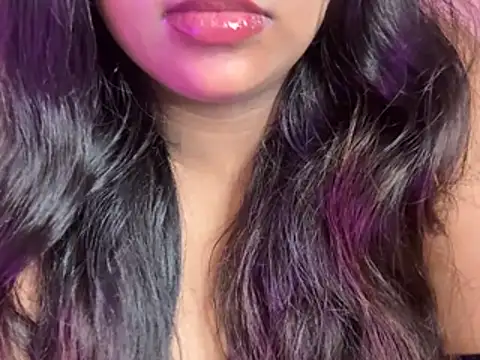 Its_cherry_magic webcam