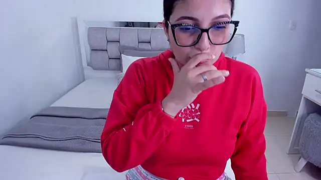 Camilaa_bueno webcam