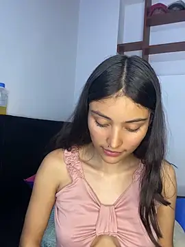 hotwife26 webcam