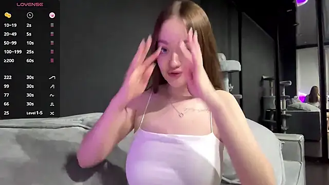 SecretGerl_baby2007 webcam