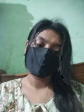 Disha_Nur0 webcam