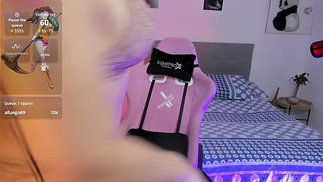 Valen_with_pussy webcam