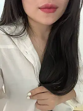 Lilyy_babyy webcam