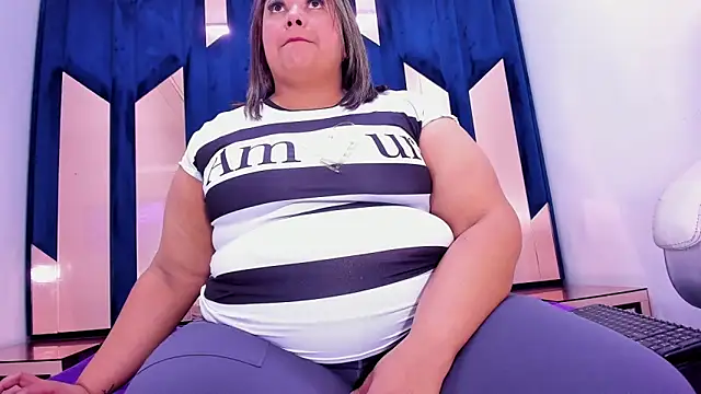 BustyyJuicy_Rs webcam