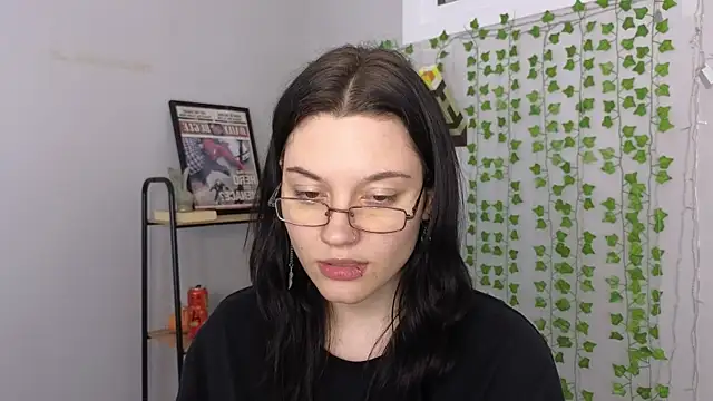 Veronica_McKinney webcam