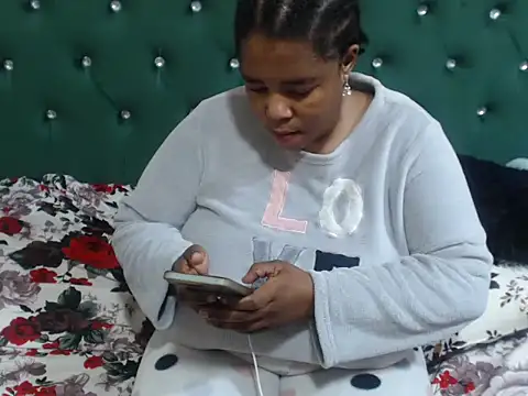 EnigmaticGoddess webcam
