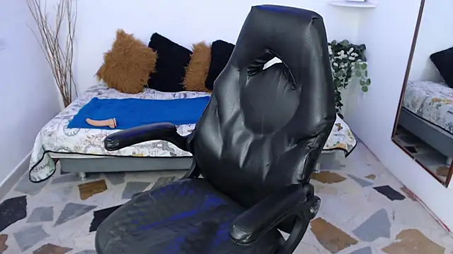 Alexx_levi webcam