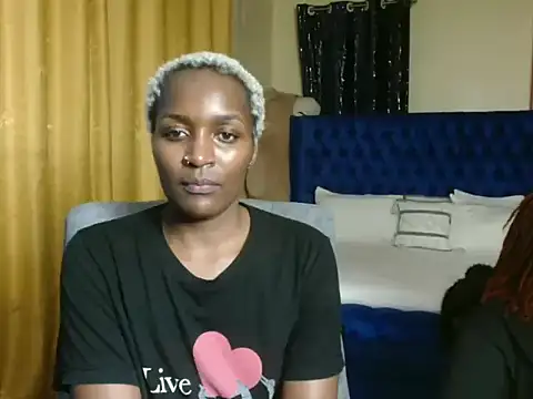 prettyshakimm webcam