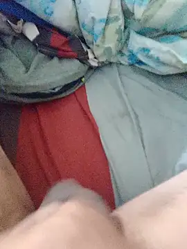 briaan98 webcam