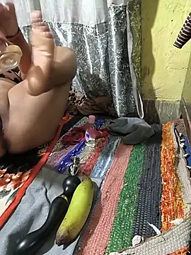 Hotty-Rani-Bhabi webcam