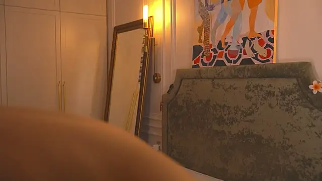 Tella_dream webcam