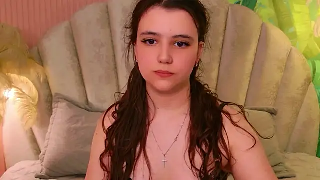 Pauline_Heaven webcam