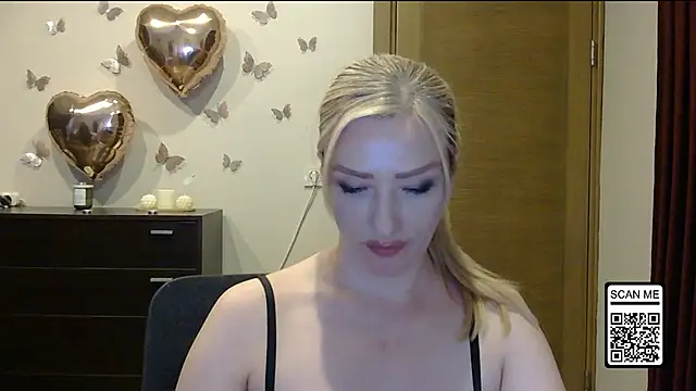 Wild_Silk_Desire webcam