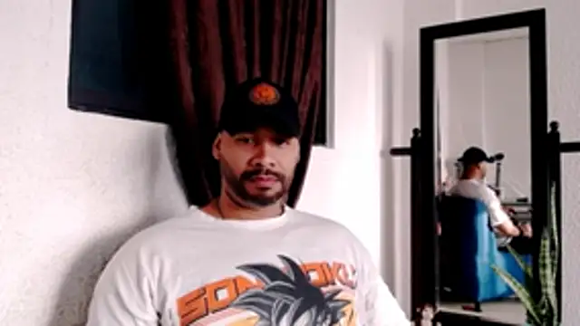 musclehetero webcam