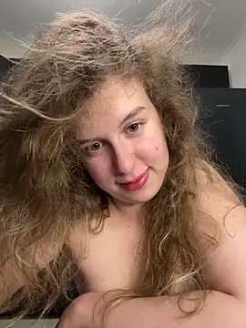 LilianBliss webcam