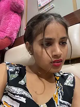 Sy_Shrishti webcam