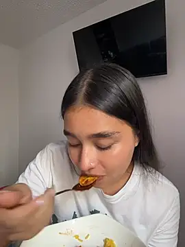 I_Samanthaa webcam